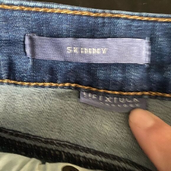 NYDJ mid rise skinny jeans lift & tuck technology size 6 - Picture 6 of 6